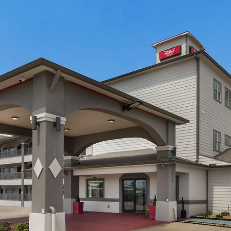 Red Roof Inn Plus + Galveston - Beachfront Екстер'єр фото