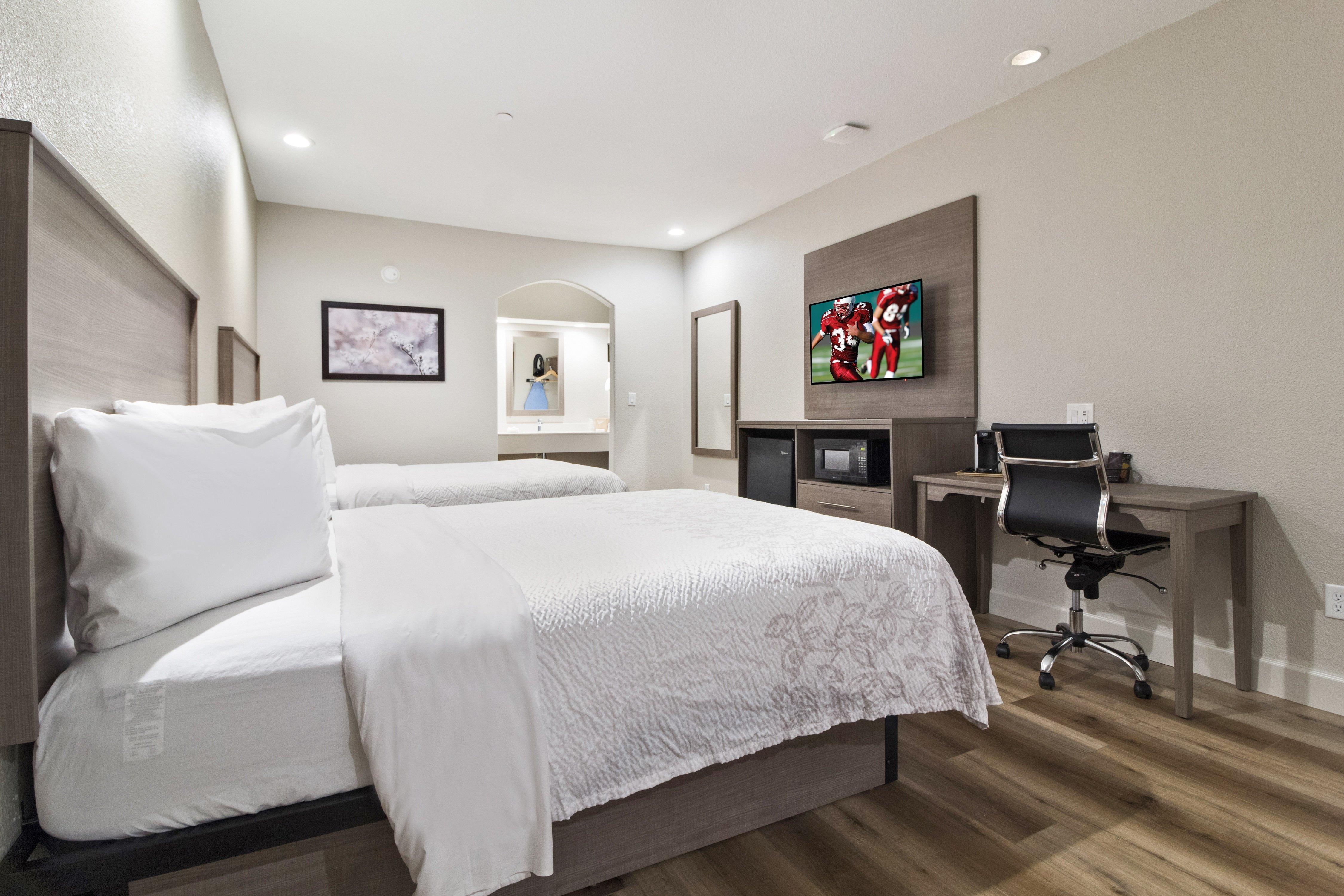 Red Roof Inn Plus + Galveston - Beachfront Екстер'єр фото