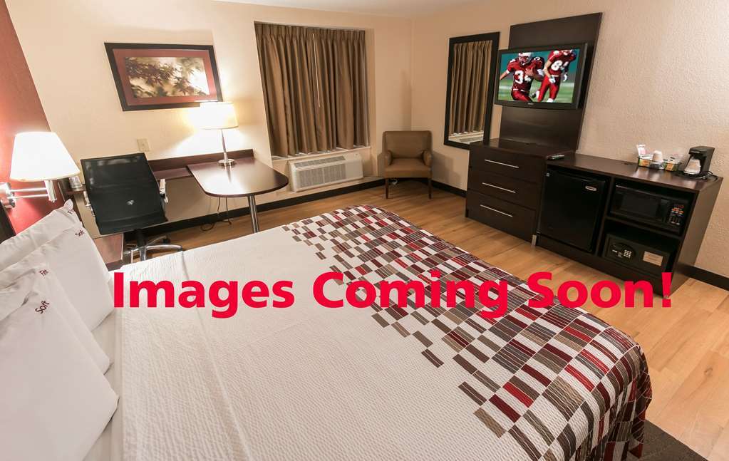 Red Roof Inn Plus + Galveston - Beachfront Зручності фото