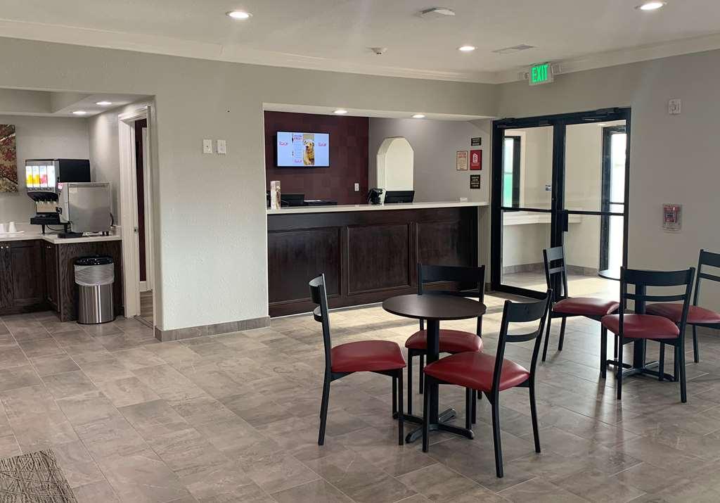 Red Roof Inn Plus + Galveston - Beachfront Інтер'єр фото